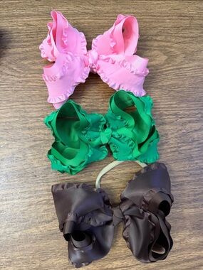 Boutique ruffle bows